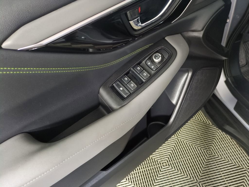 Used 2023 Subaru Outback Onyx Edition image 14