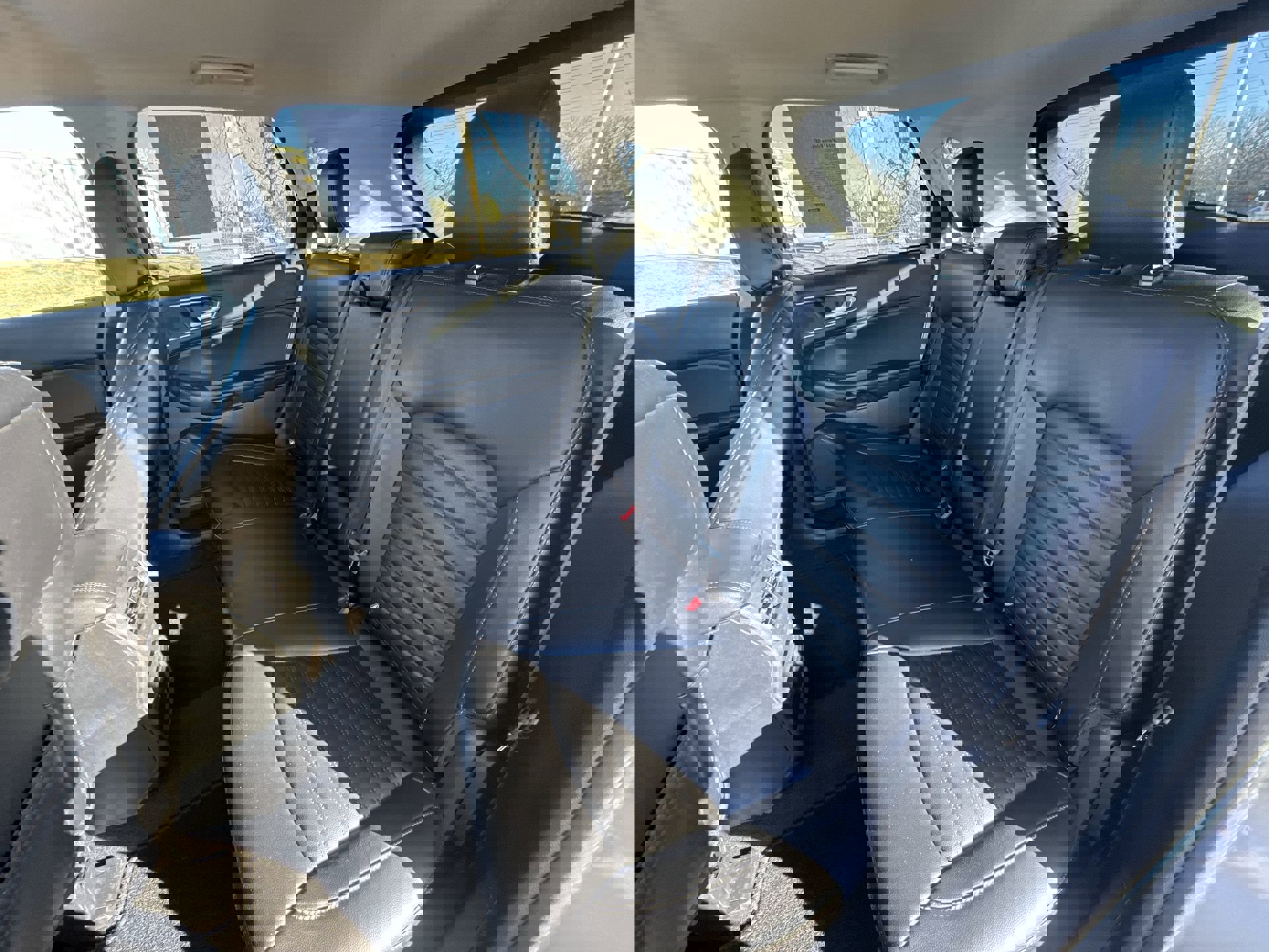 Used 2024 Ford Edge SEL image 22