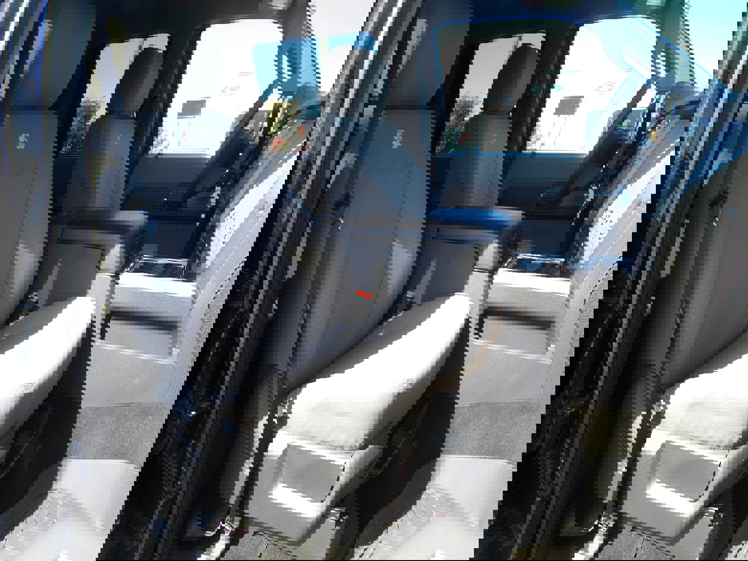 Used 2016 Ford F350 XLT w/ XLT Interior Package image 6