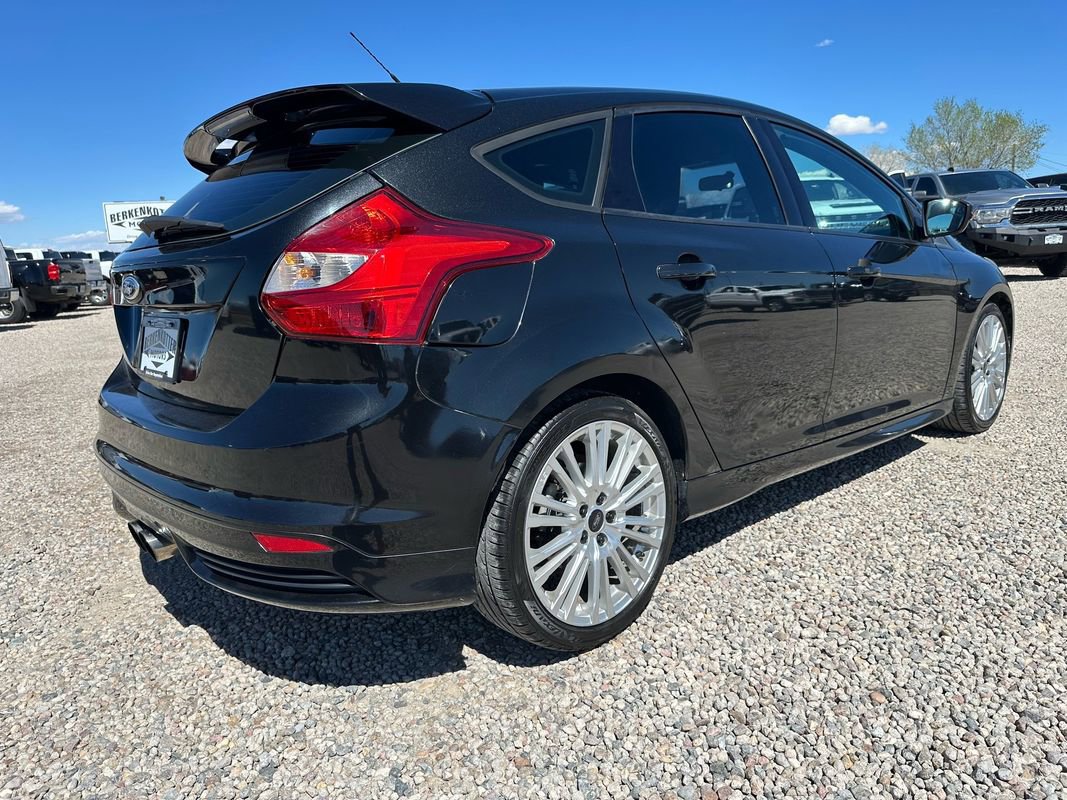 Used 2014 Ford Focus ST w/ Equipment Group 201A image 11