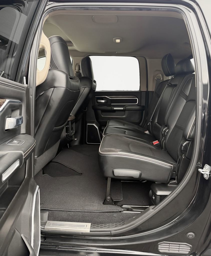 Used 2019 RAM 2500 Laramie image 13