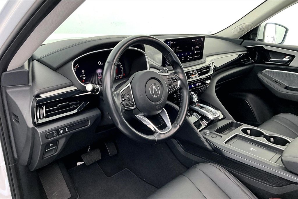 Certified 2025 Acura MDX FWD image 16