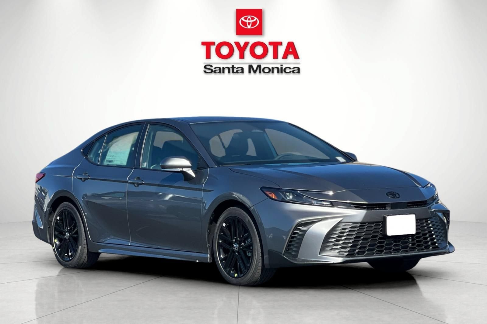 New 2026 Toyota Camry SE FWD image 33