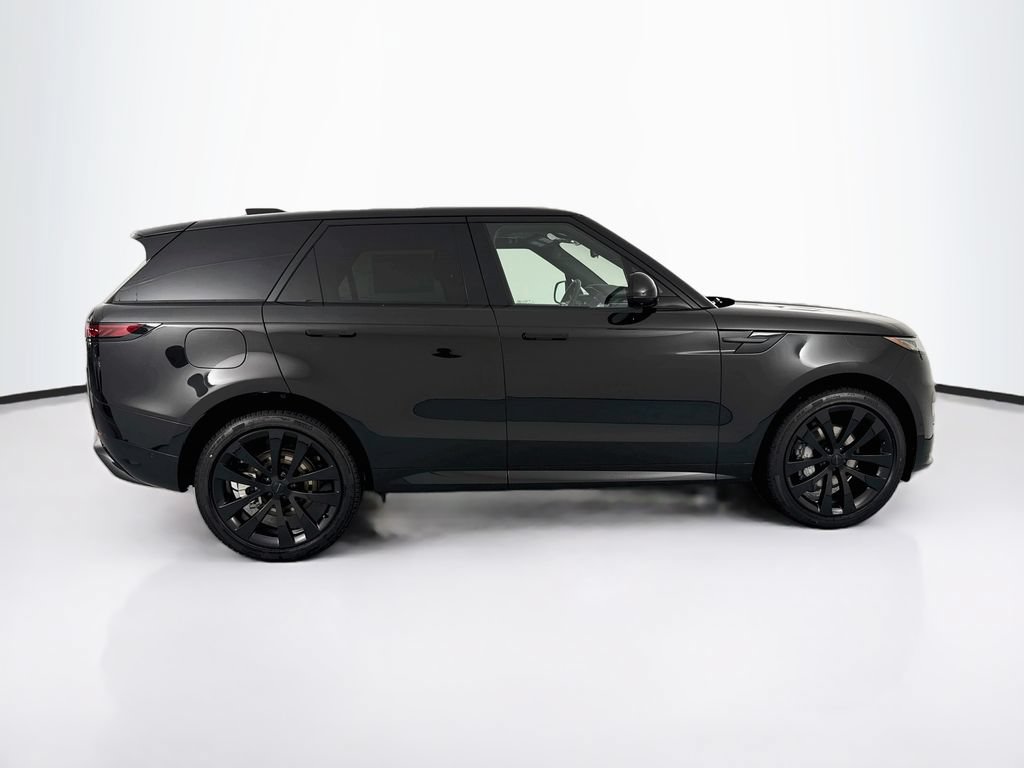 New 2027 Land Rover Range Rover Sport Dynamic SE AWD/4WD image 4