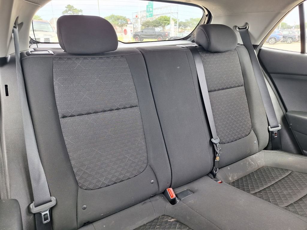 Used 2021 Kia Rio S image 4