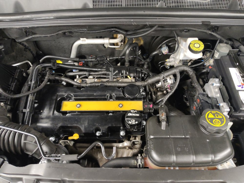 Used 2020 Buick Encore Preferred FWD image 30