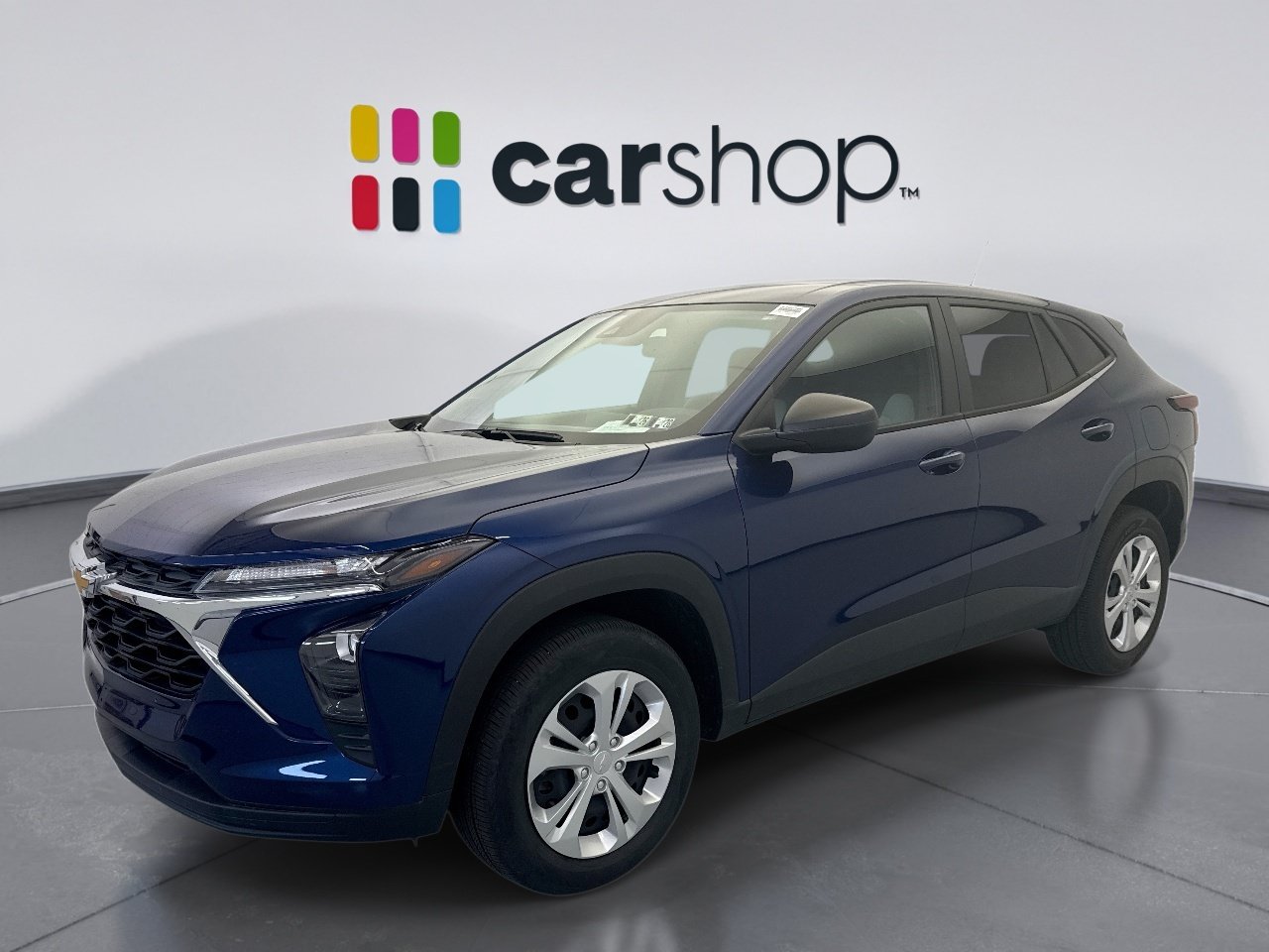 Used 2024 Chevrolet Trax LS FWD image 1