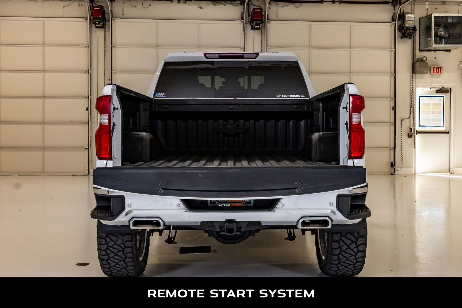 Used 2022 Chevrolet Silverado 1500 LTZ AWD/4WD image 9
