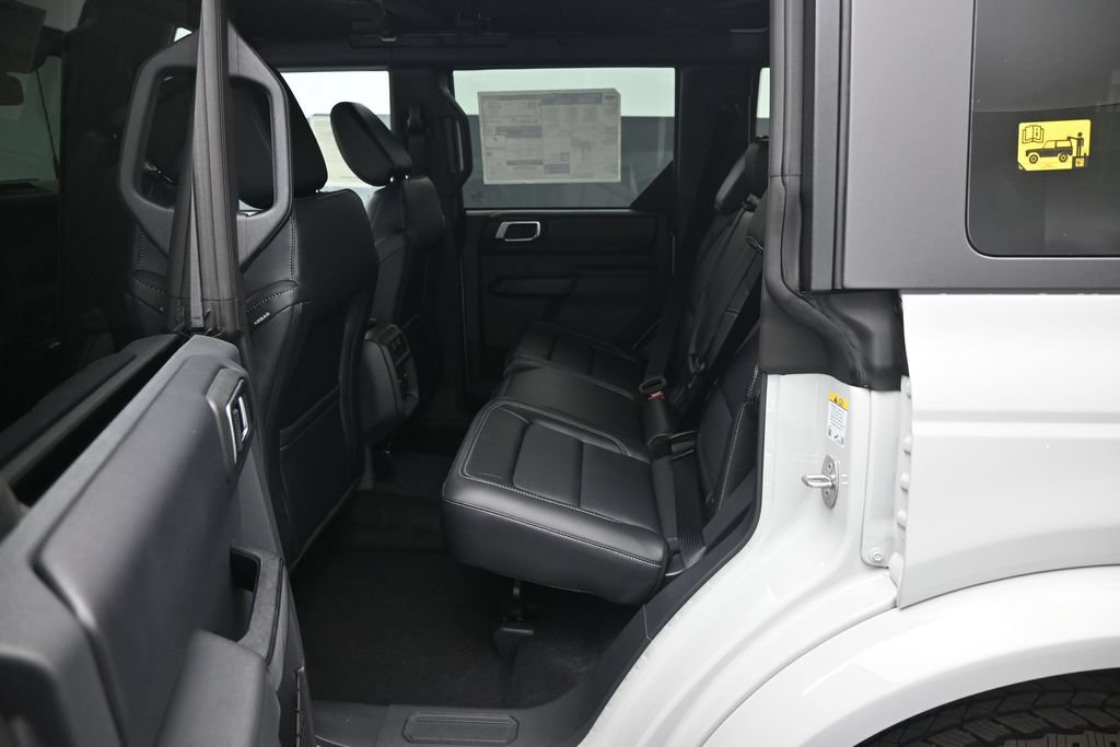 New 2026 Ford Bronco Outer Banks AWD/4WD image 18