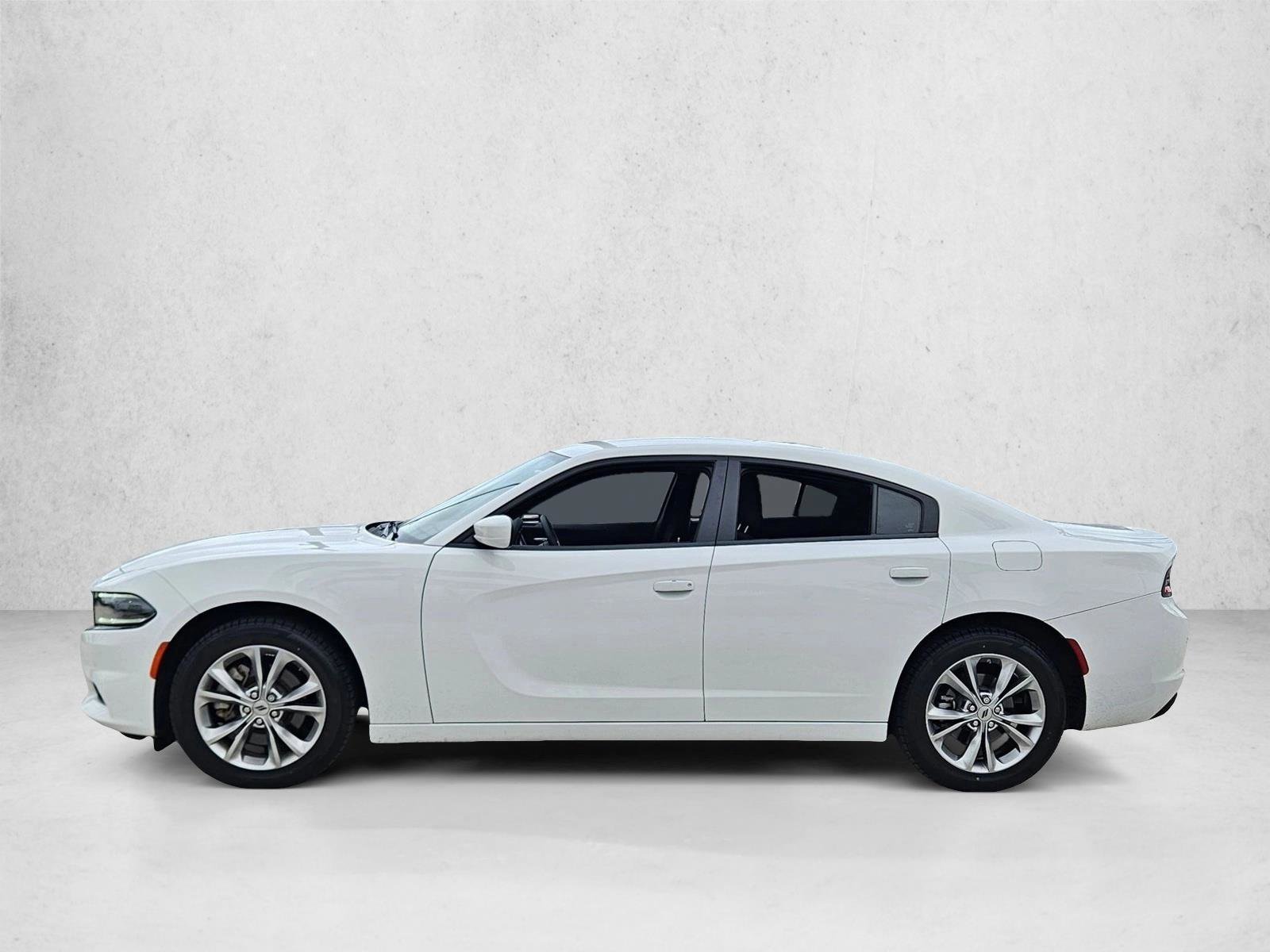 Used 2022 Dodge Charger SXT AWD/4WD image 9