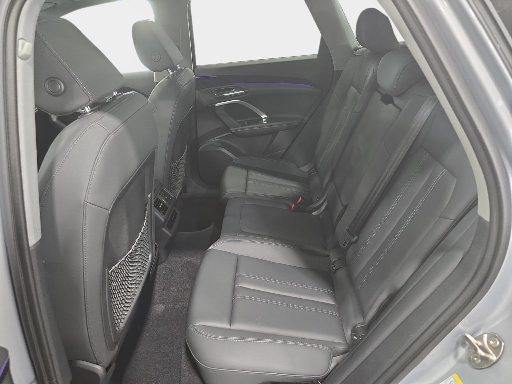 Certified 2025 Audi Q5 Premium w/ Convenience Package AWD/4WD image 21