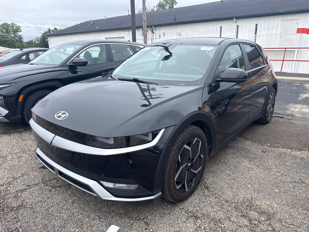Certified 2024 Hyundai Ioniq 5 SE AWD/4WD image 1