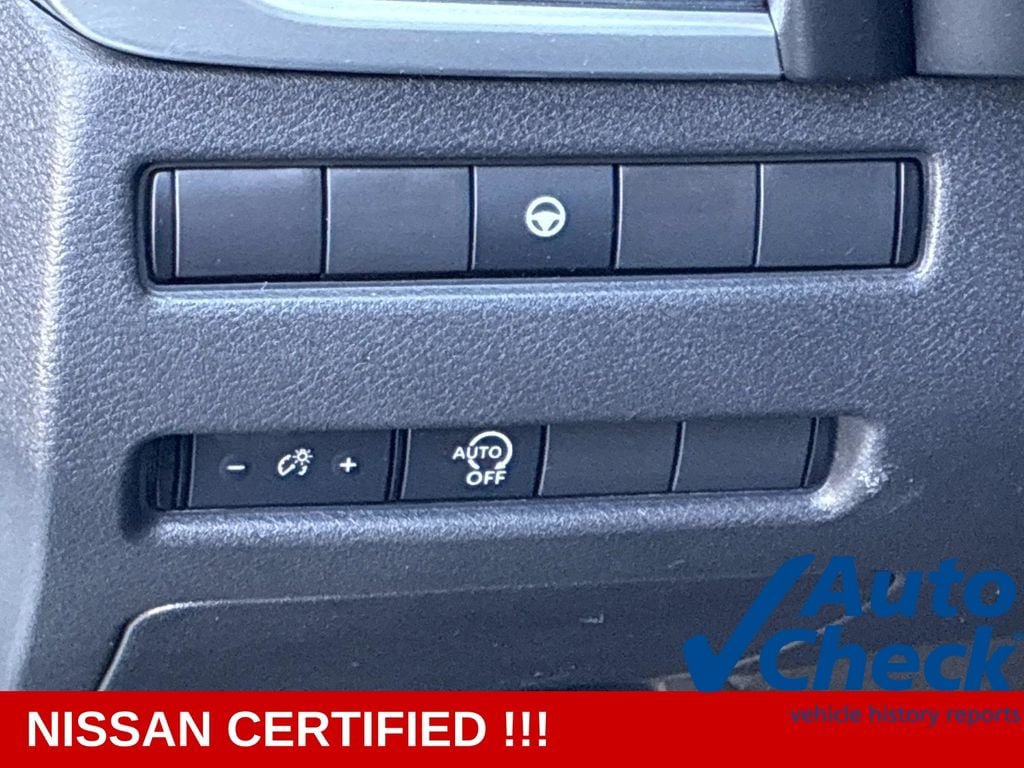 Certified 2023 Nissan Rogue SV AWD/4WD image 23