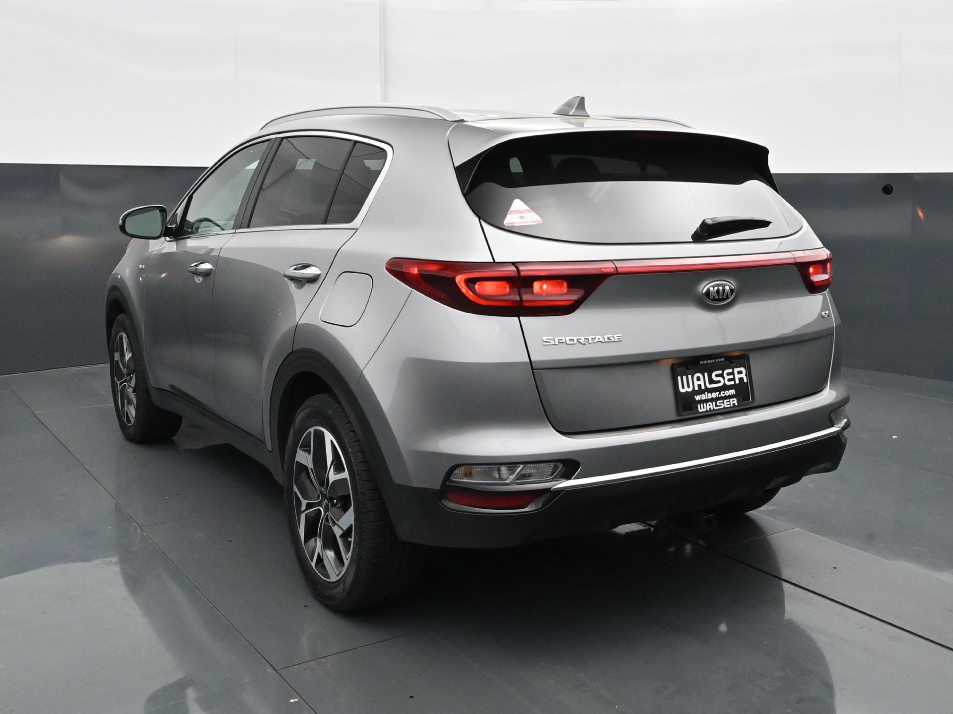 Used 2021 Kia Sportage EX AWD/4WD image 5