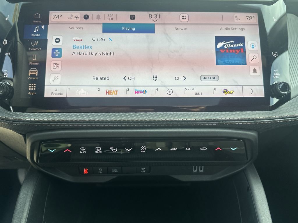 New 2026 Jeep Cherokee Limited AWD/4WD image 28