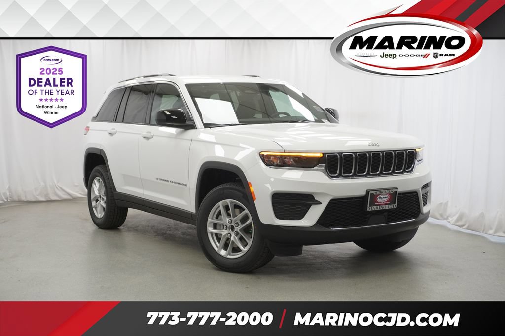 New 2026 Jeep Grand Cherokee Laredo AWD/4WD image 1