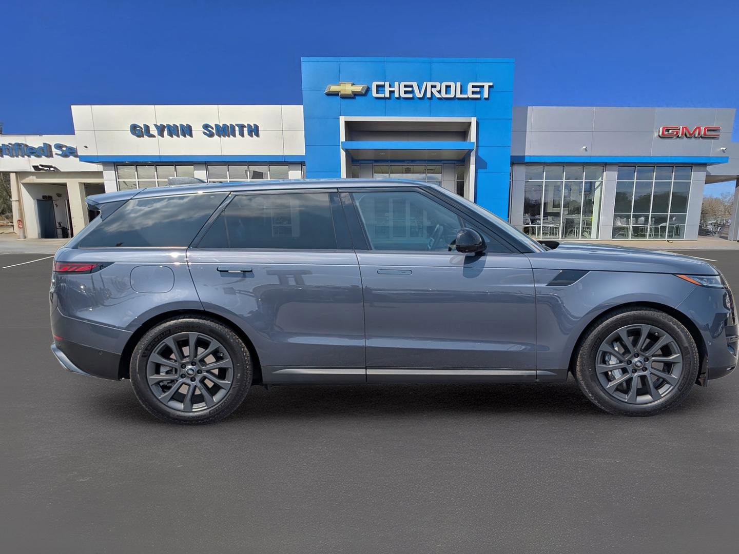 Used 2023 Land Rover Range Rover Sport SE image 8