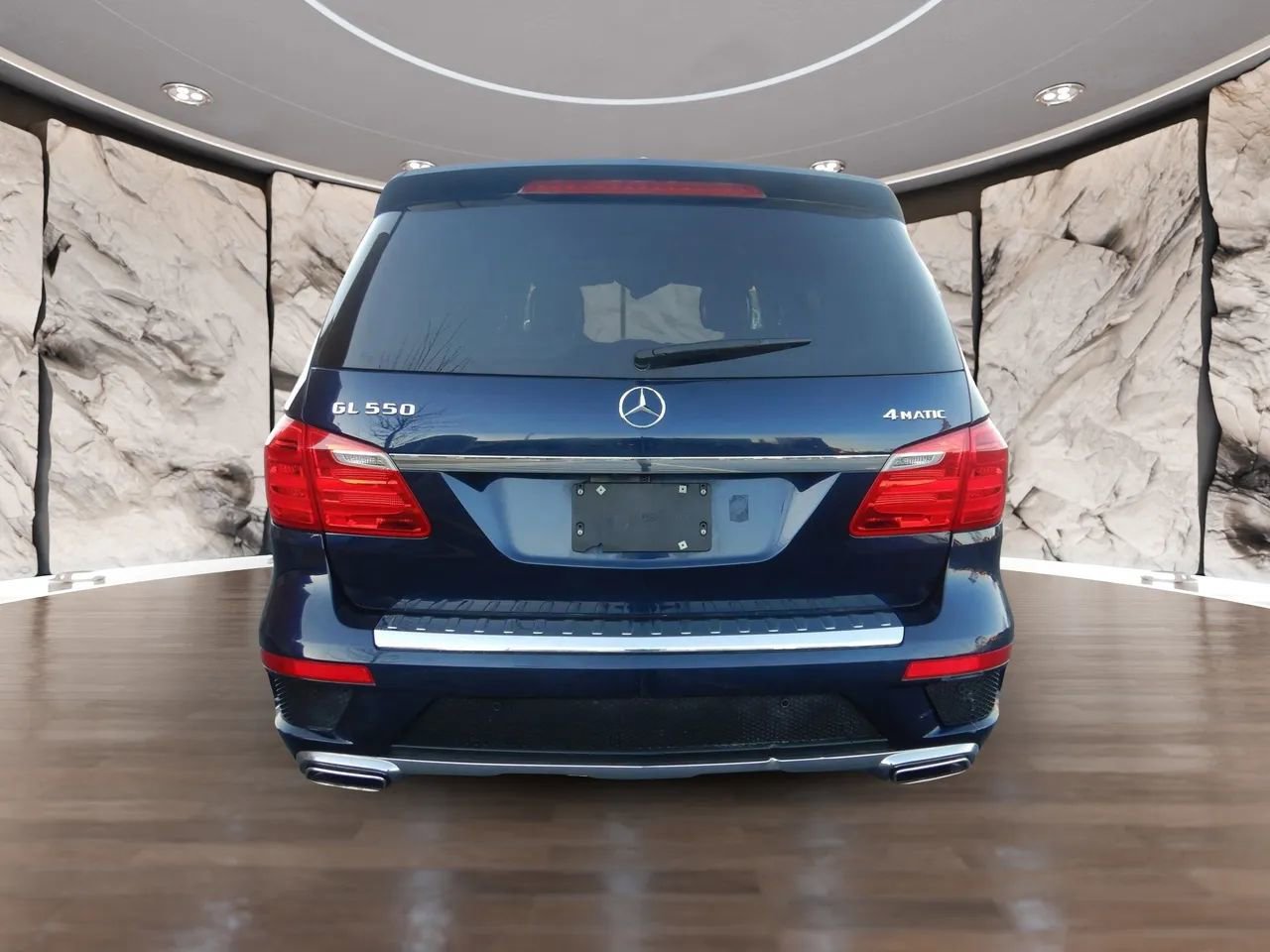 Used 2013 Mercedes-Benz GL 550 4MATIC image 7