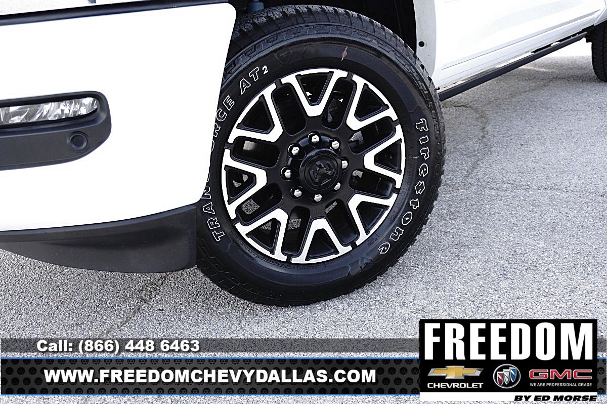 Used 2025 RAM 2500 Limited AWD/4WD image 46