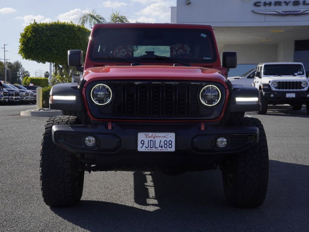 Used 2024 Jeep Wrangler Unlimited AWD/4WD image 9