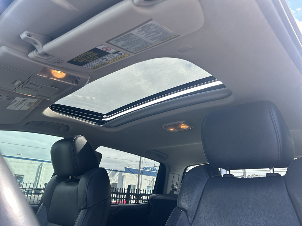 Used 2019 Toyota Tundra Limited w/ Limited Premium Package AWD/4WD image 29