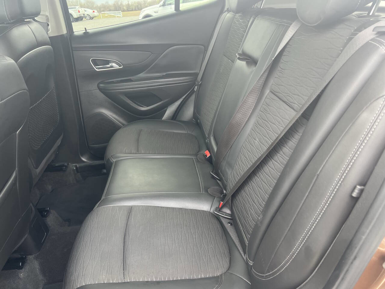 Used 2016 Buick Encore FWD image 9