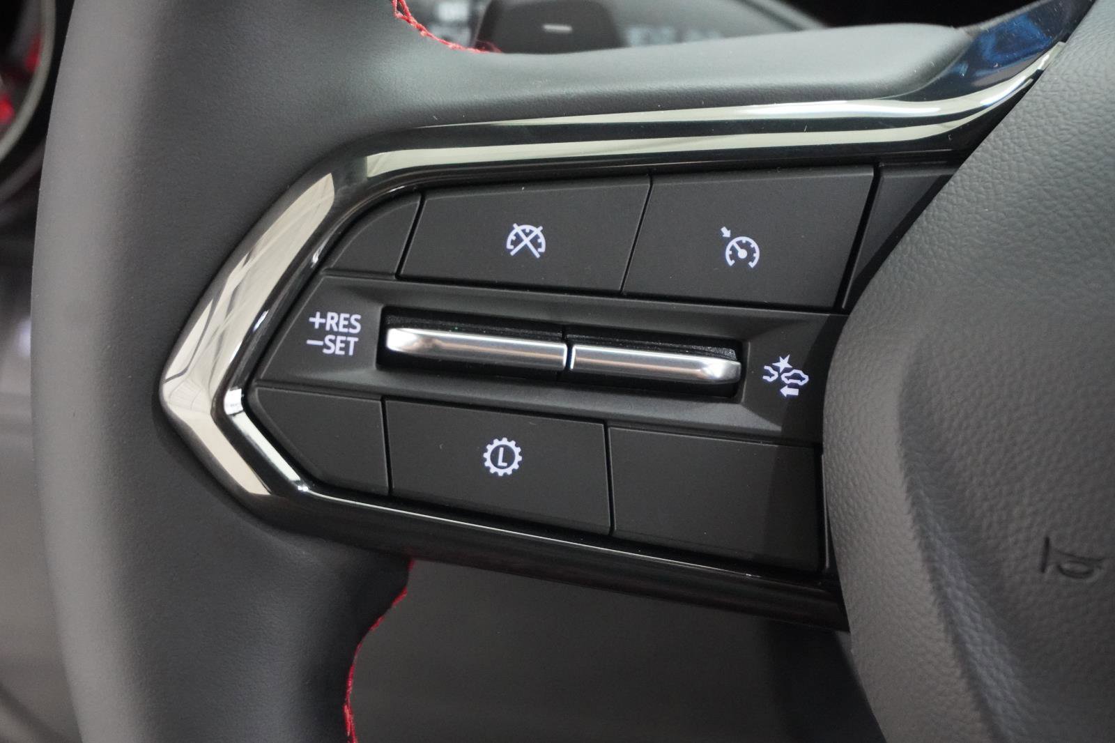 New 2026 Chevrolet Equinox RS w/ Convenience Package III image 21