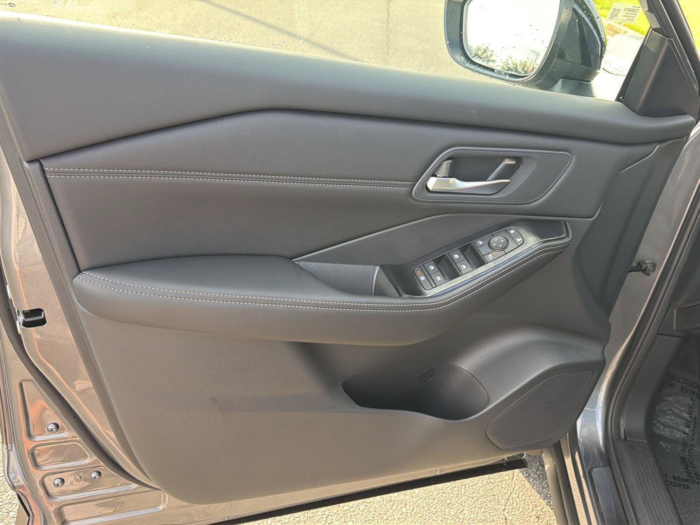New 2026 Nissan Rogue Dark Armor FWD image 16