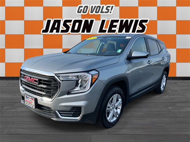 Used 2024 GMC Terrain SLE image 8