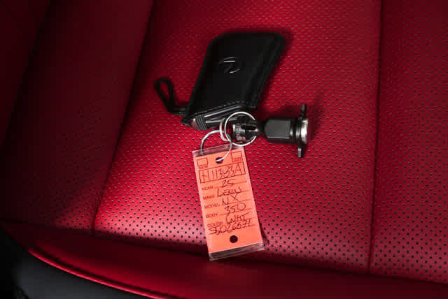 Used 2025 Lexus NX 350h AWD w/ Cold Area Package image 38