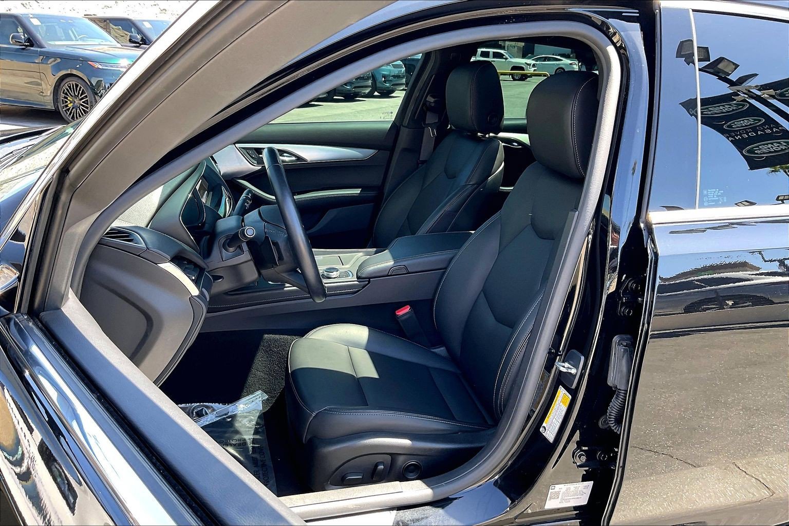Used 2023 Cadillac CT5 Luxury w/ Sun And Sound Package RWD image 8