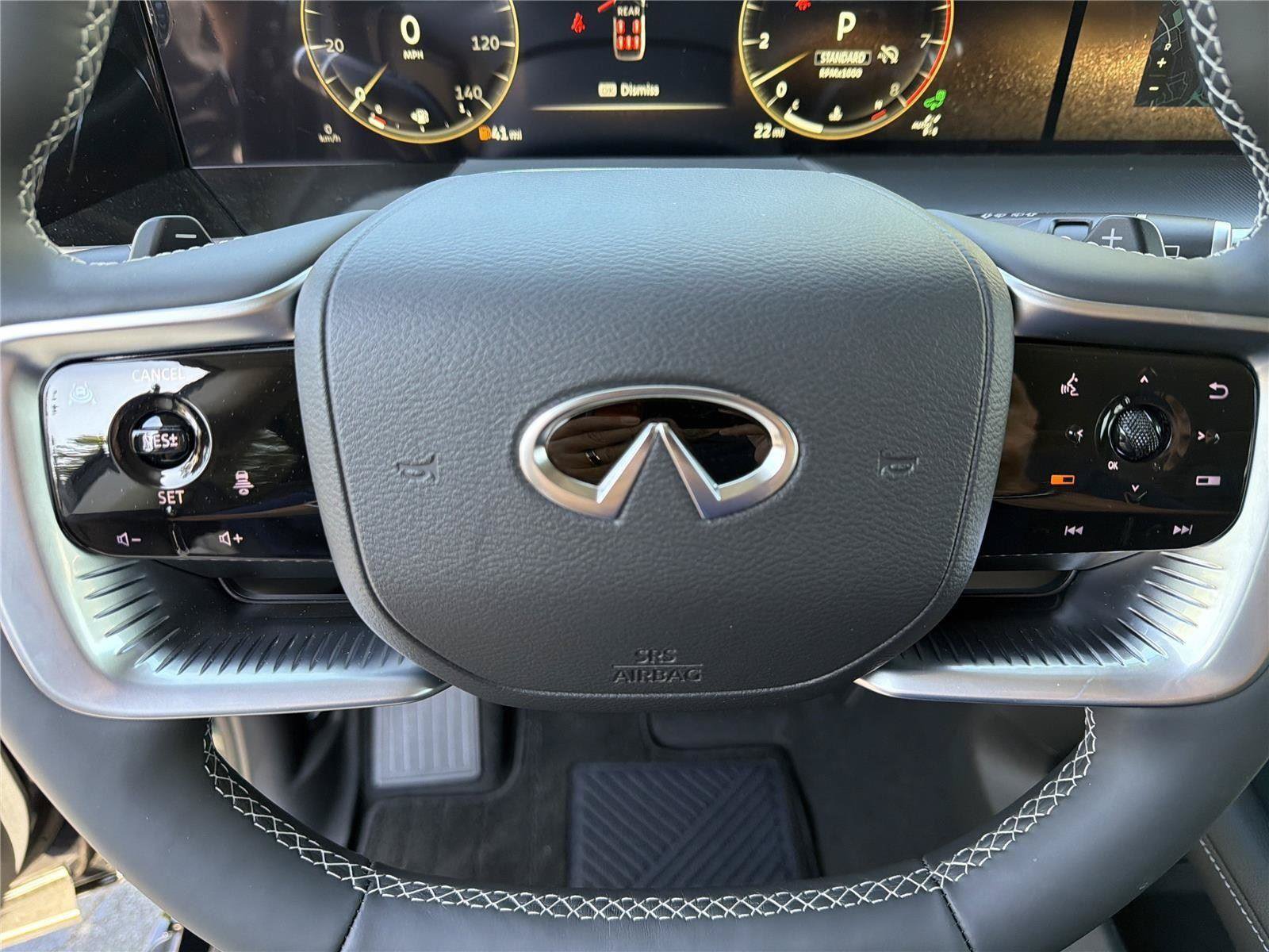 New 2026 INFINITI QX80 Luxe w/ Cargo Package AWD/4WD image 15
