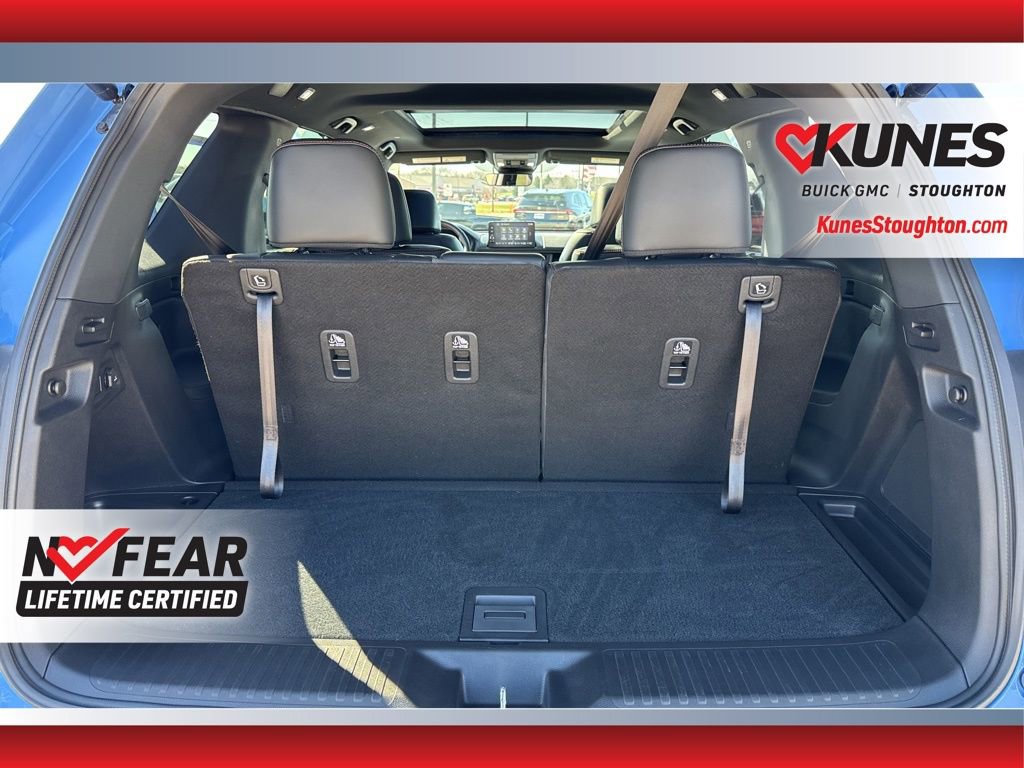Used 2025 Honda Pilot TrailSport image 48