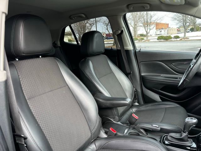 Used 2019 Buick Encore Preferred image 26