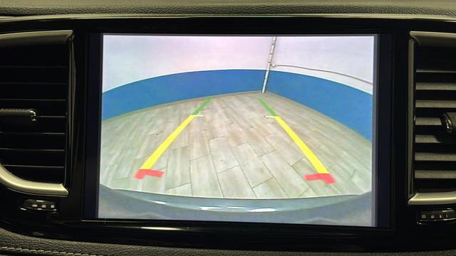 Used 2022 Chrysler Pacifica Touring-L FWD image 13