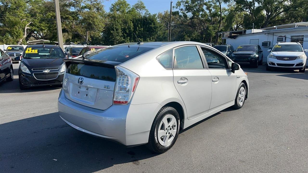 Used 2010 Toyota Prius Two FWD image 11