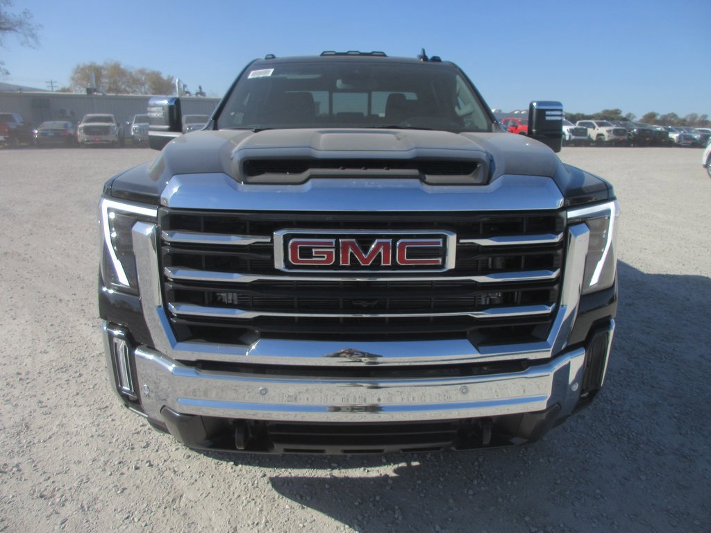 New 2026 GMC Sierra 3500 SLT w/ SLT Premium Package image 12