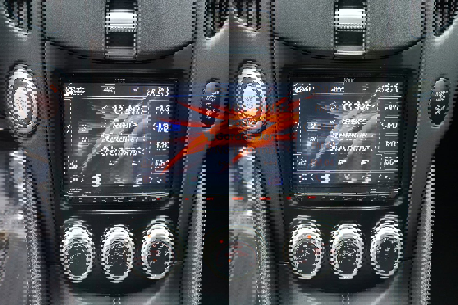 Used 2009 Nissan 370Z Touring w/ Sport Pkg image 28