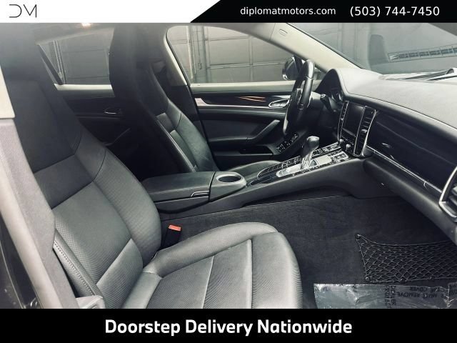 Used 2014 Porsche Panamera 4 AWD/4WD image 19