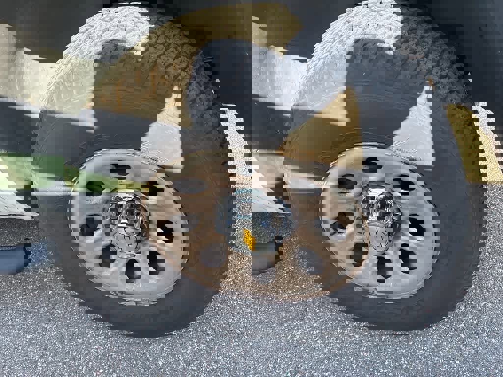 Used 2008 Chevrolet Silverado 1500 W/T image 6