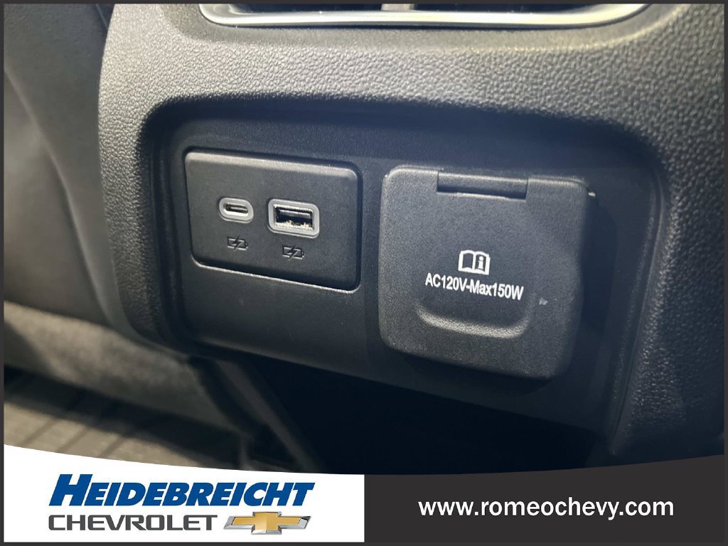 Used 2023 Chevrolet Blazer RS w/ Driver Confidence II Package AWD/4WD image 18