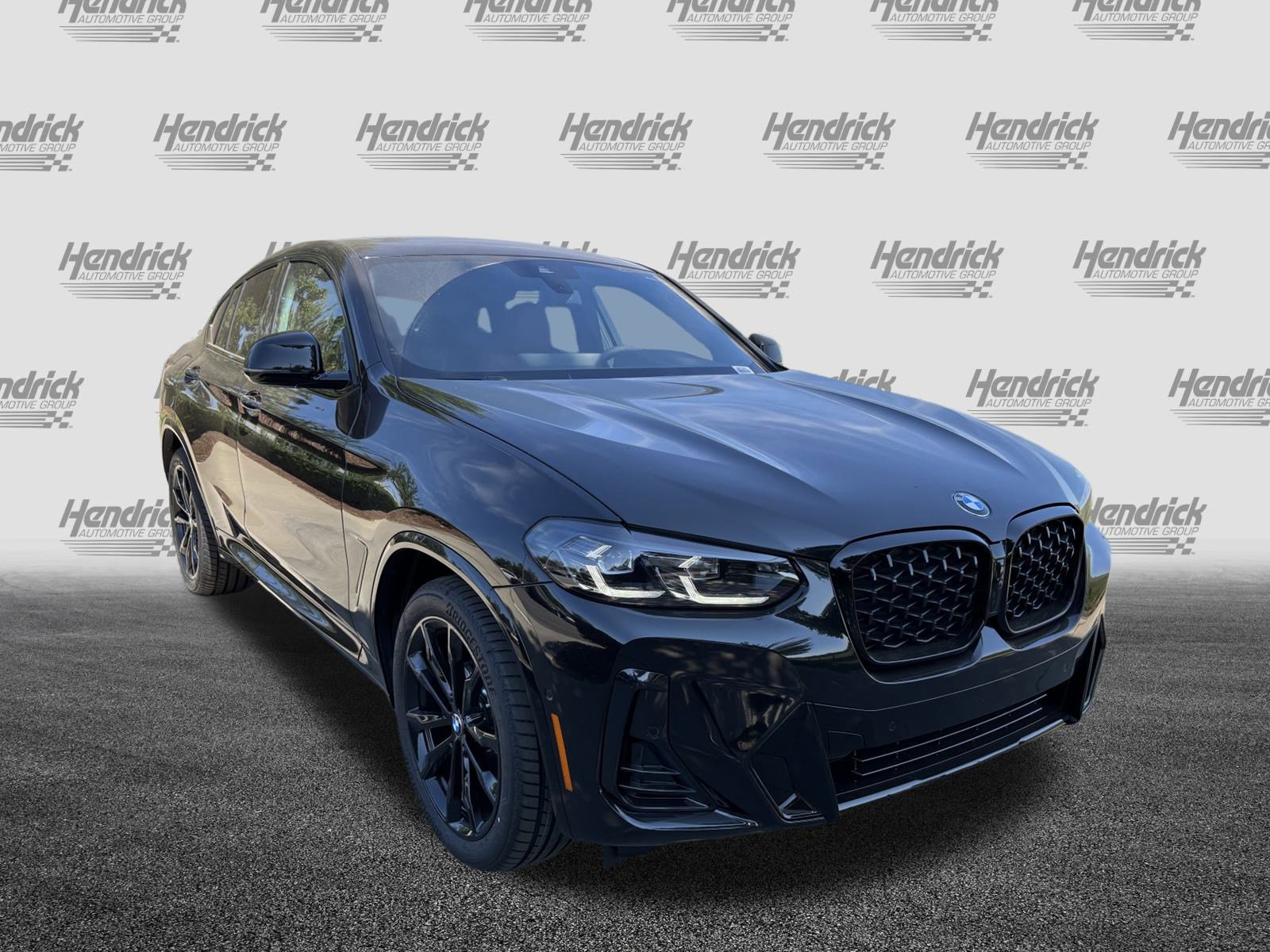 New 2025 BMW X4 xDrive30i w/ Premium Package image 2