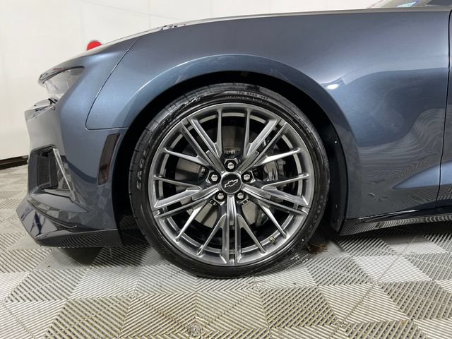 Used 2023 Chevrolet Camaro ZL1 RWD image 23