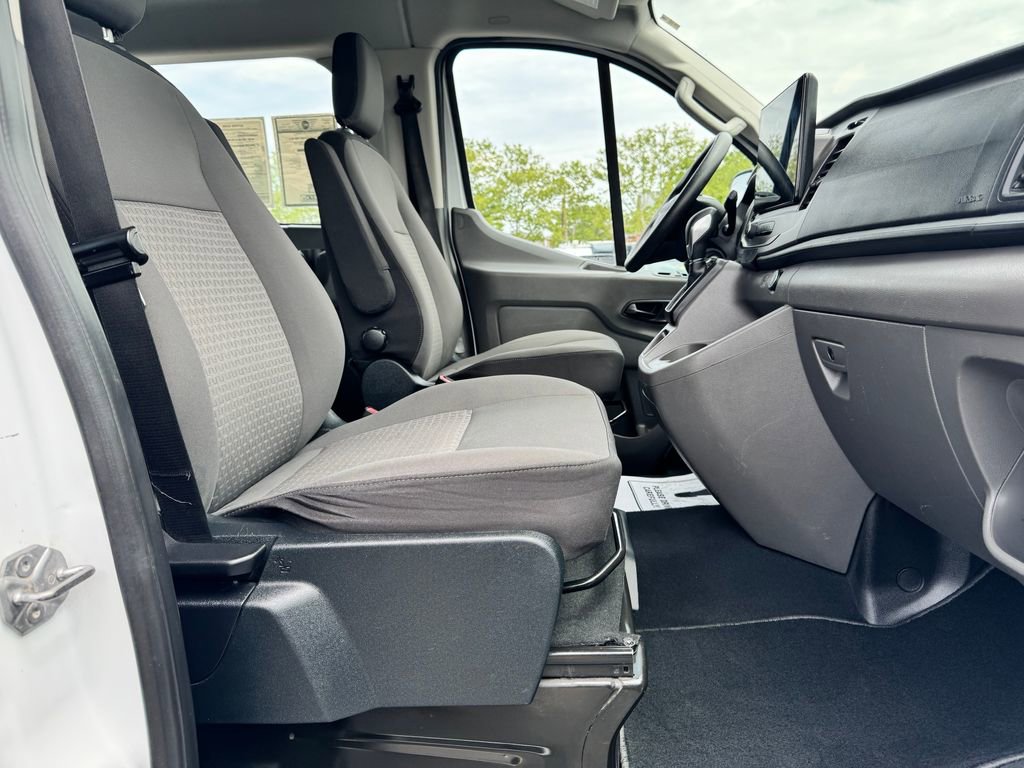 Used 2022 Ford Transit 350 XLT RWD image 10