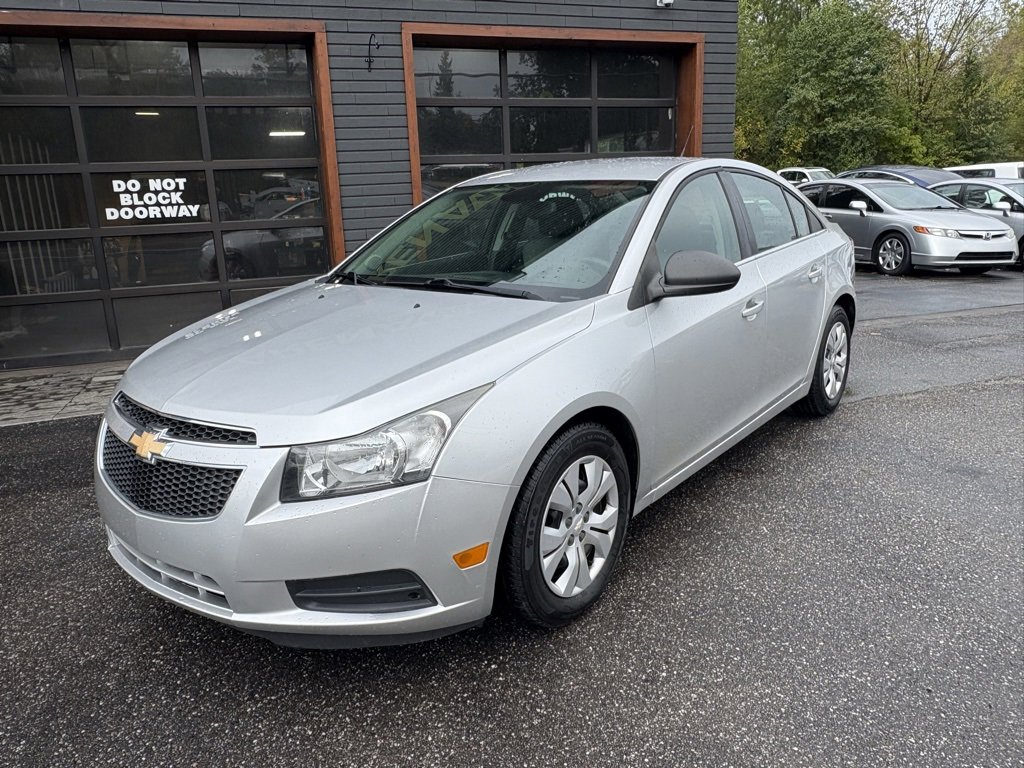 Used 2012 Chevrolet Cruze LS w/ Connectivity Package