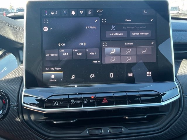 New 2026 Jeep Compass Latitude AWD/4WD image 30