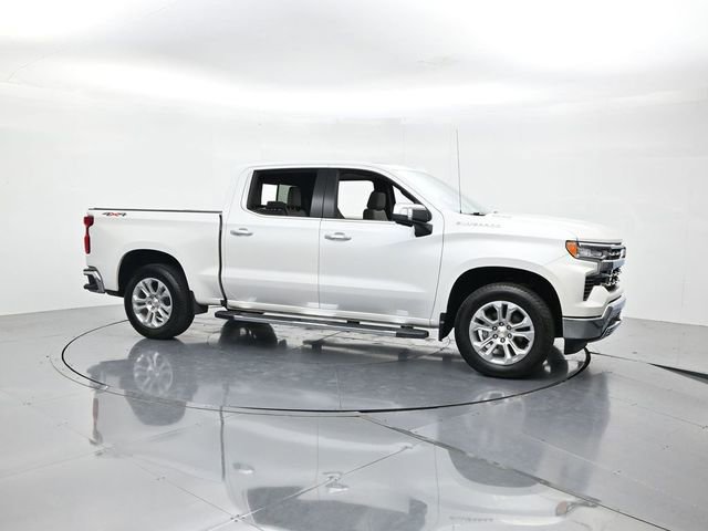 Used 2025 Chevrolet Silverado 1500 LTZ w/ LTZ Premium Package AWD/4WD image 3