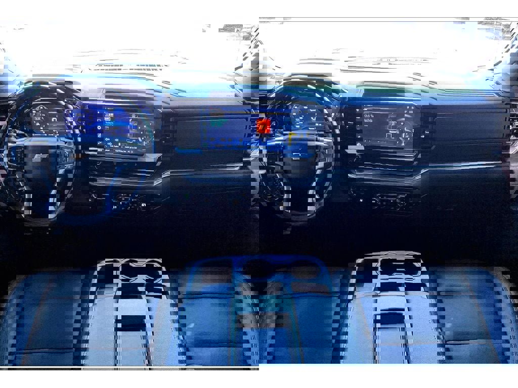 Used 2024 Chevrolet Silverado 3500 LTZ image 17