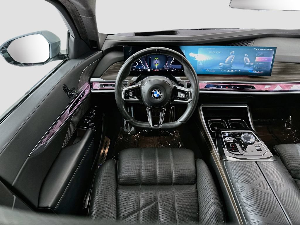 Used 2023 BMW 740i w/ Parking Assistance Package RWD image 24