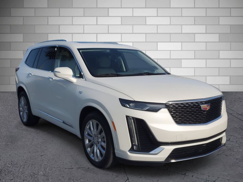 Certified 2023 Cadillac XT6 Premium Luxury w/ Technology Package FWD image 7